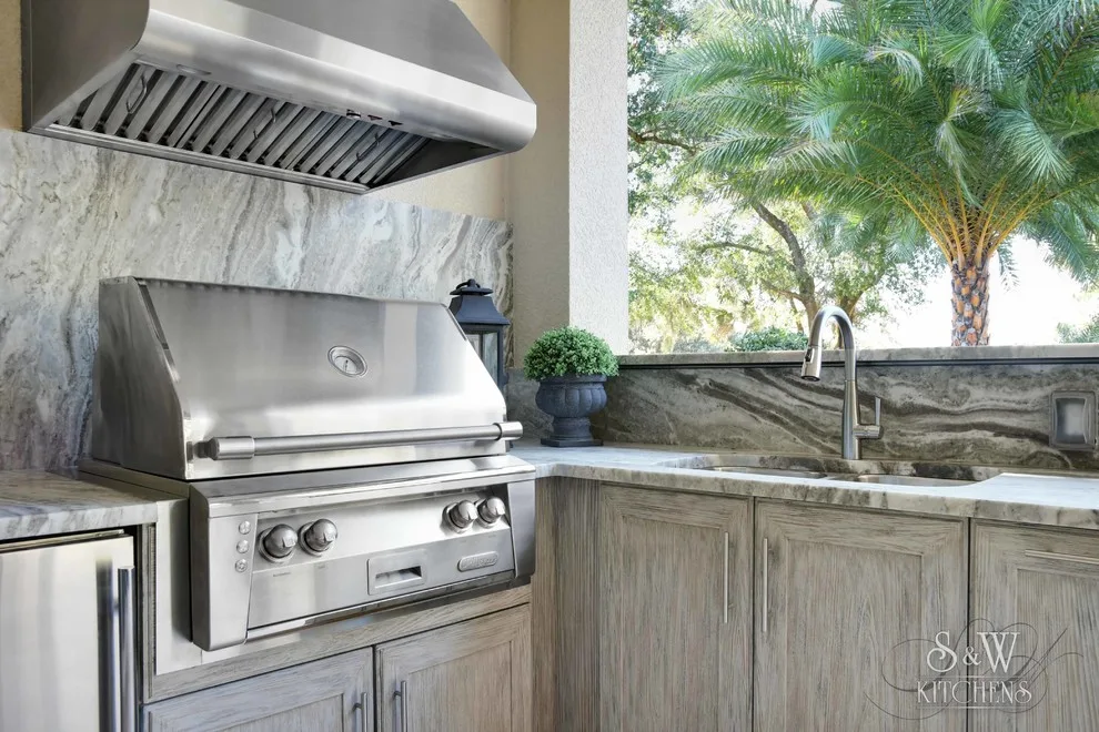 Driftwood Seasonal Kitchen by Sarah Kraus Bartelson - S&W Kitchens - Photo 3