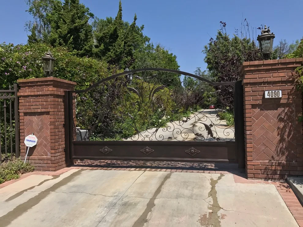 Entrance Barriers by Naddour's Custom Metalworks/Baltic Iron Doors - Photo 3