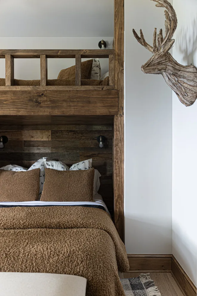 Eagle's Nest Mountain Retreat by Aguilar Design Studio - Photo 11
