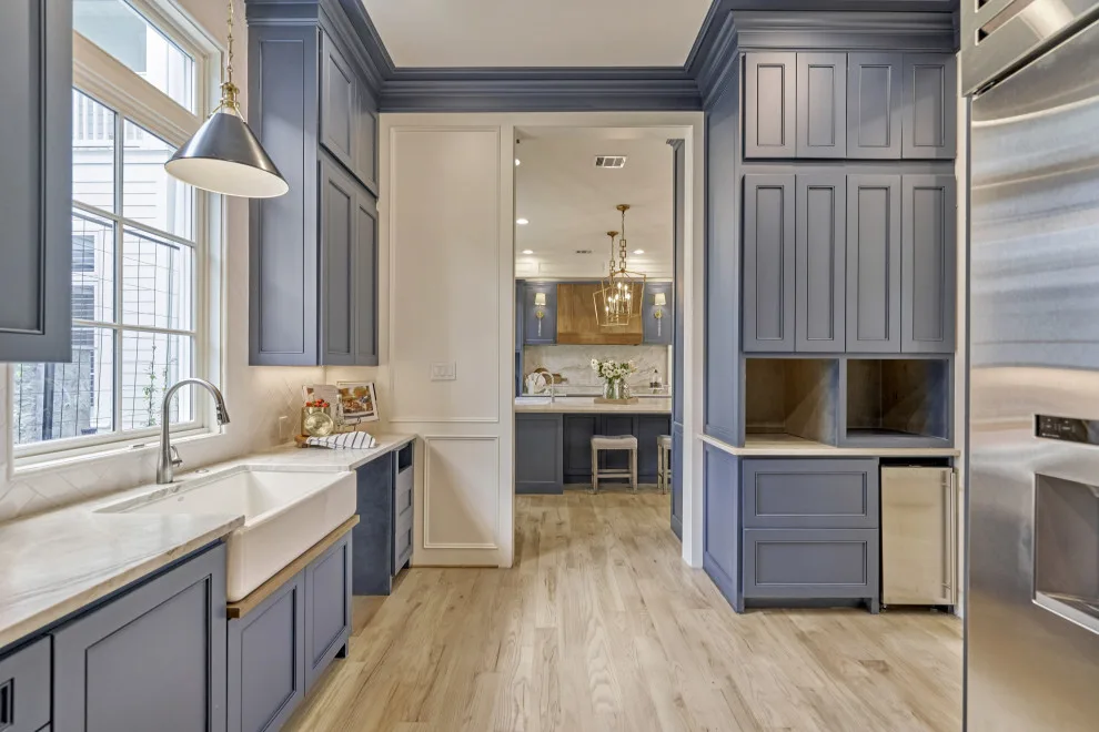East Shore Complete Home Renovation by Matt Powers Custom Homes & Renovations - Photo 4
