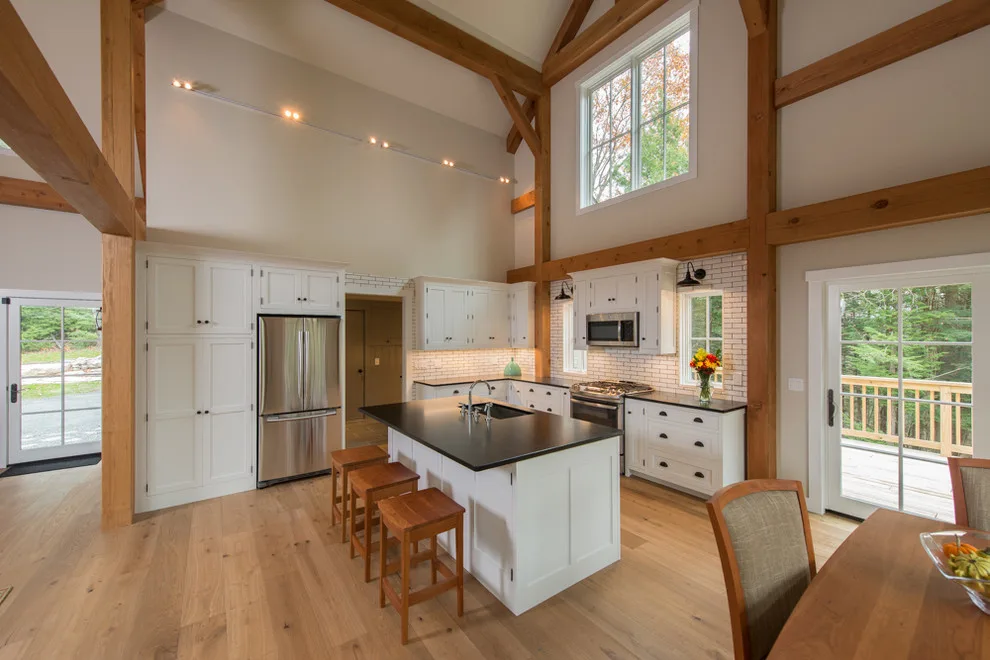 Eastman Residence by Yankee Barn Homes - Photo 11