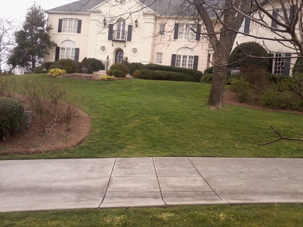 Portfolio by Four Seasons Atlanta Lawn Care, LLC - Photo 18