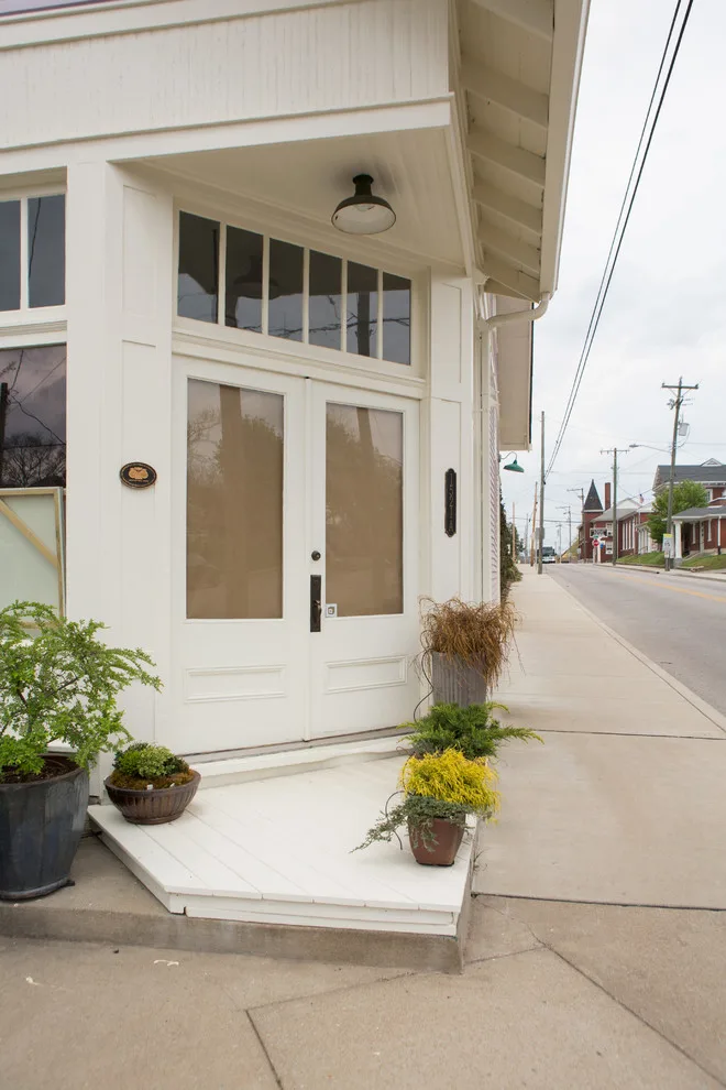 Diverse Creative East Nashville by Wills Company - Photo 38