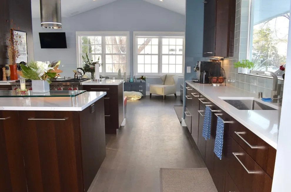 Diverse Home Renovation by EdgeWork Design Build - Photo 34