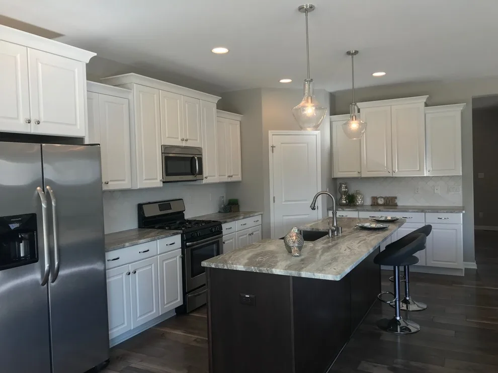 Edgewood Design by Aspen Homes Inc - Photo 2