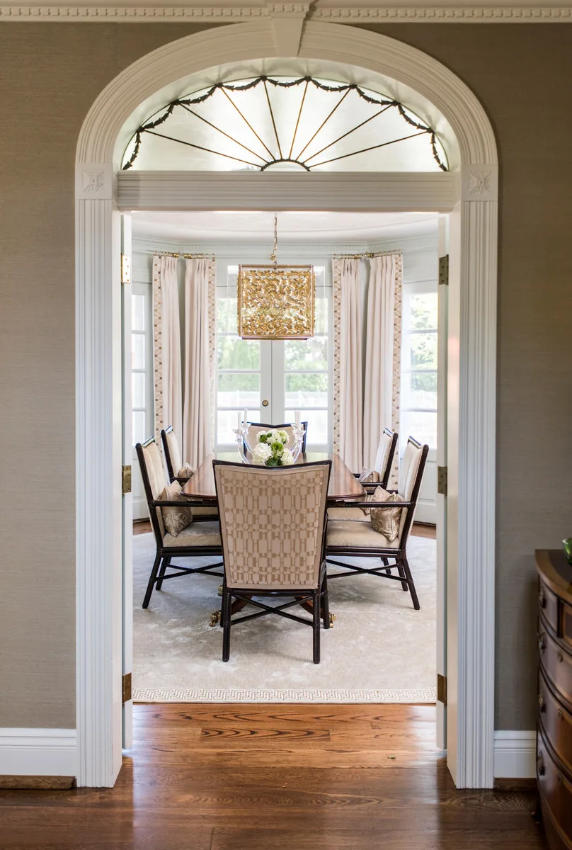 Sophisticated Family Living by The Lee W. Robinson Company - Photo 7