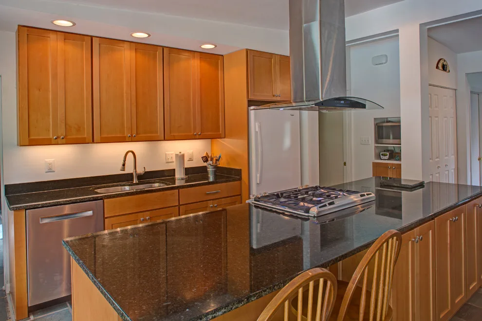 Columbia Gallery Kitchen 2014 by ARDO Contracting, Inc. - Photo 2