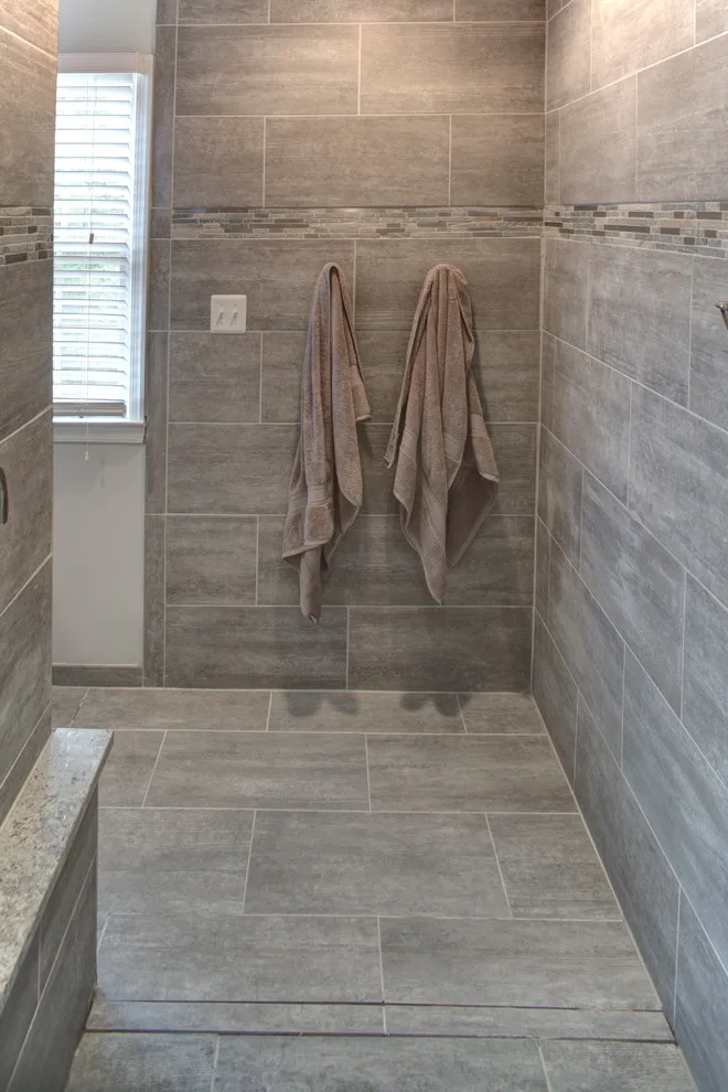 Ellicott City Primary Bathroom 2014 by ARDO Contracting, Inc. - Photo 2