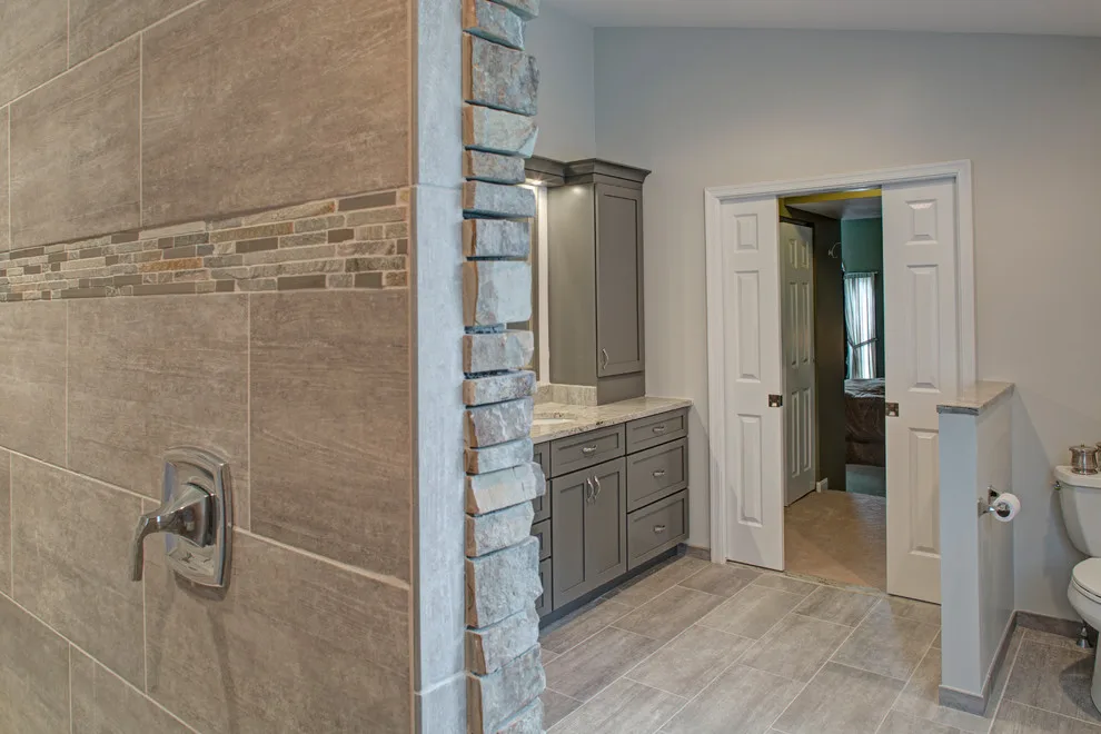 Ellicott City Primary Bathroom 2014 by ARDO Contracting, Inc. - Photo 5