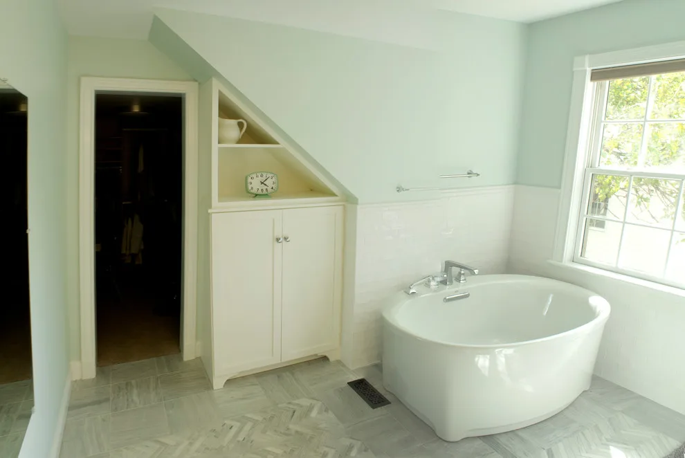 Elm Heights Bathroom Remodel by Bailey & Weiler Design/Build - Photo 8