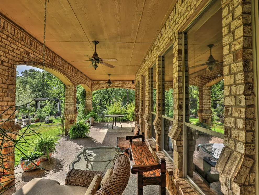 Lakeside Manor by Fred Parker Company, Inc. - Photo 2
