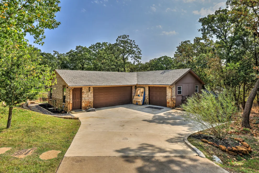 Lakeside Manor by Fred Parker Company, Inc. - Photo 18