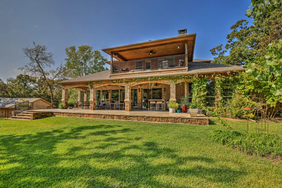 Lakeside Manor by Fred Parker Company, Inc. - Photo 19