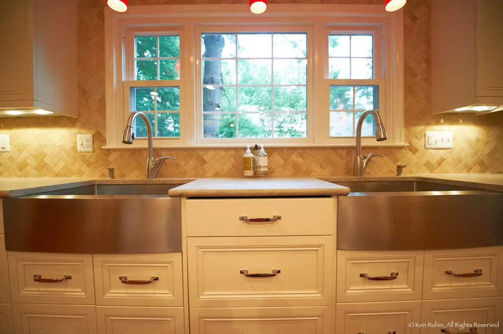 Outstanding Entertaining Kitchen and Living Space by Construction Solutions - Photo 2