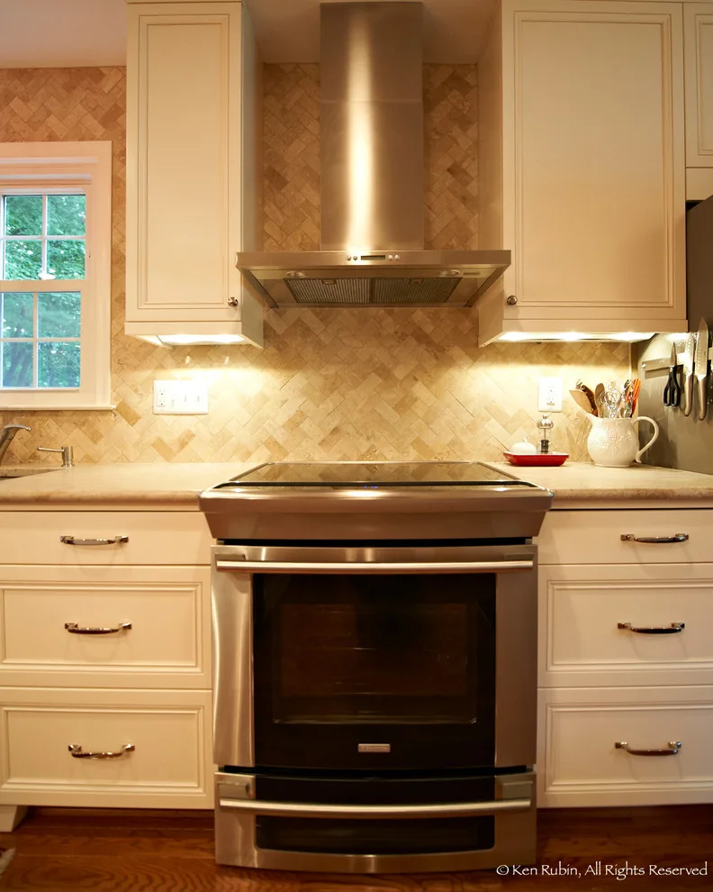 Outstanding Entertaining Kitchen and Living Space by Construction Solutions - Photo 12