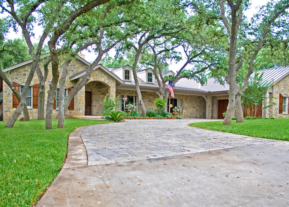 Compact Journey - 2007 Austin NARI ToRH by Realty Restoration, LLC - Photo 2