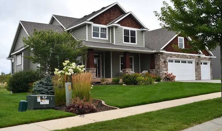 Maplewood Tailored Home Exteriors by Maplewood Homes - Photo 7