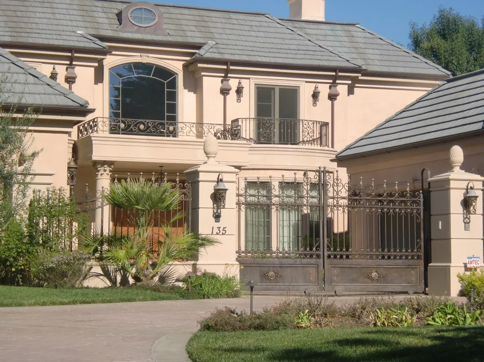 Outdoor Fencing by Naddour's Custom Metalworks/Baltic Iron Doors - Photo 10