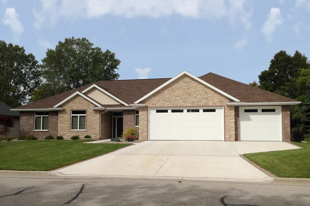 Outdoors by Bay Lakes Builders - Photo 82