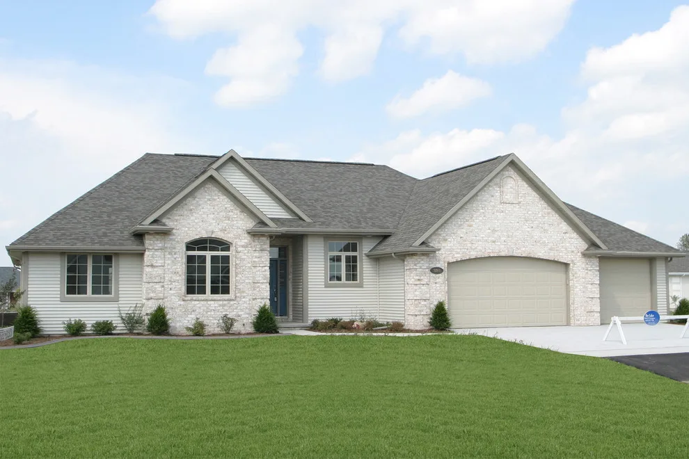 Outdoors by Bay Lakes Builders - Photo 53