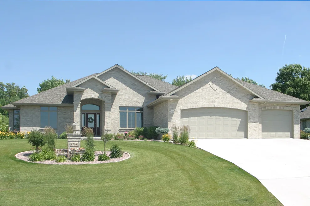 Outdoors by Bay Lakes Builders - Photo 36