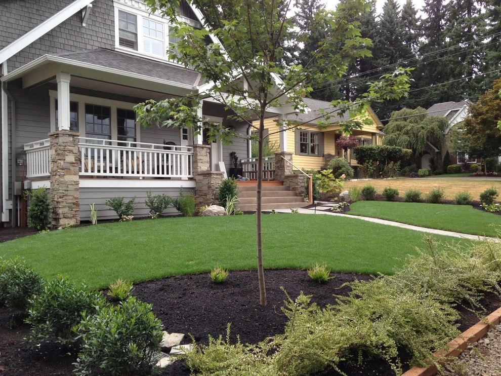 Lake Oswego Craftsman by Chinick Landscaping & Nursery - Photo 2
