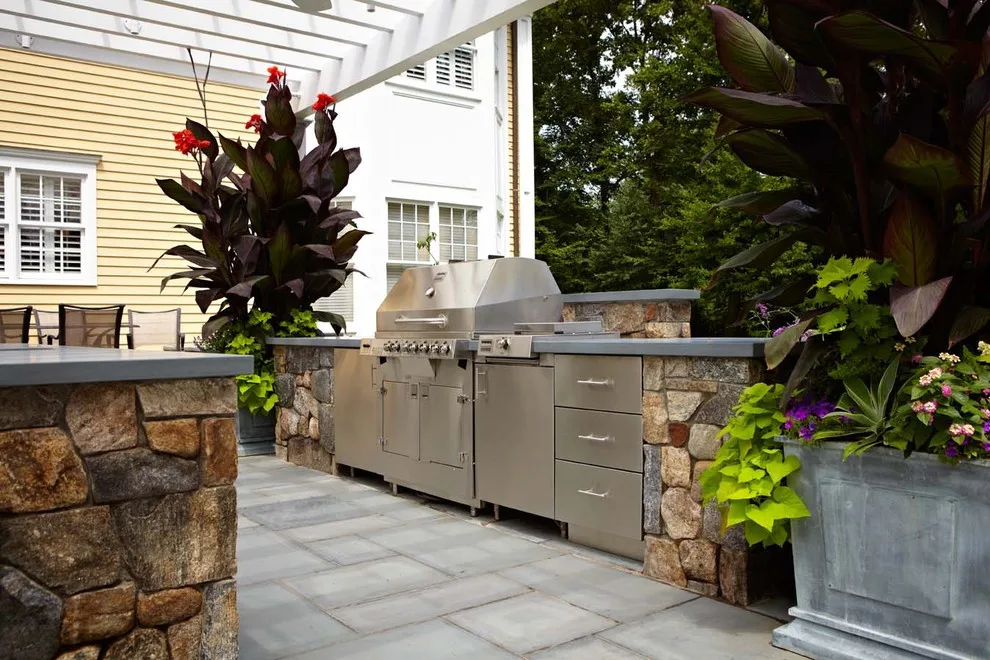 Outdoors by TR Design-Build Firm - Photo 6