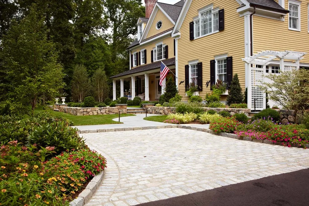 Outdoors by TR Design-Build Firm - Photo 4