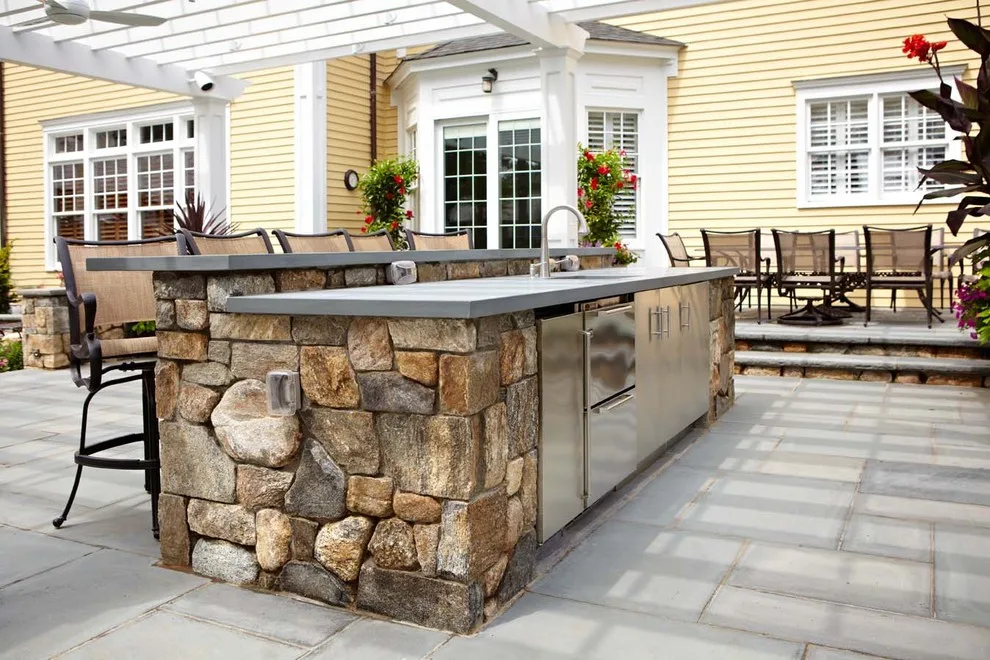 Outdoors by TR Design-Build Firm - Photo 16