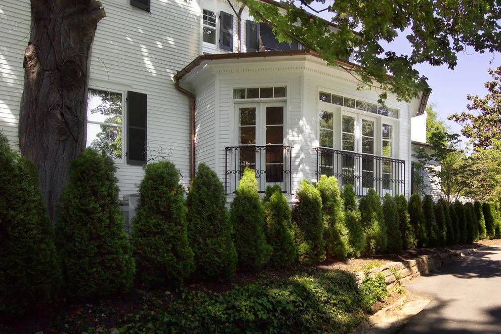 Striking Facades by The Lee W. Robinson Company - Photo 10
