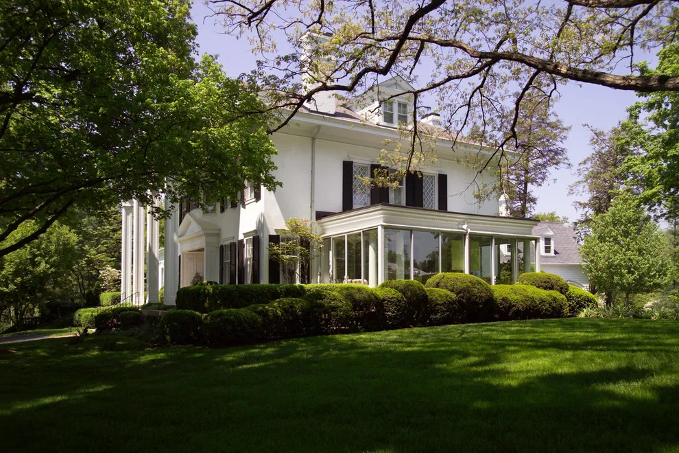 Striking Facades by The Lee W. Robinson Company - Photo 14