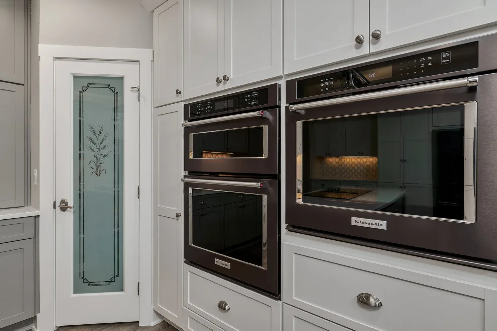 Fair Oaks Renovation Project by Virtuoso Builders - Photo 3