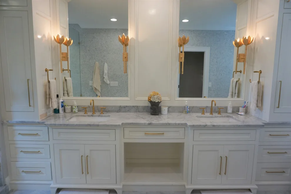 Fairview Avenue remodeling and expansion by Majestic Builders, Inc. - Photo 50