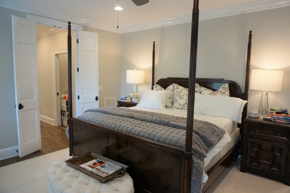 Fairview Avenue remodeling and expansion by Majestic Builders, Inc. - Photo 51