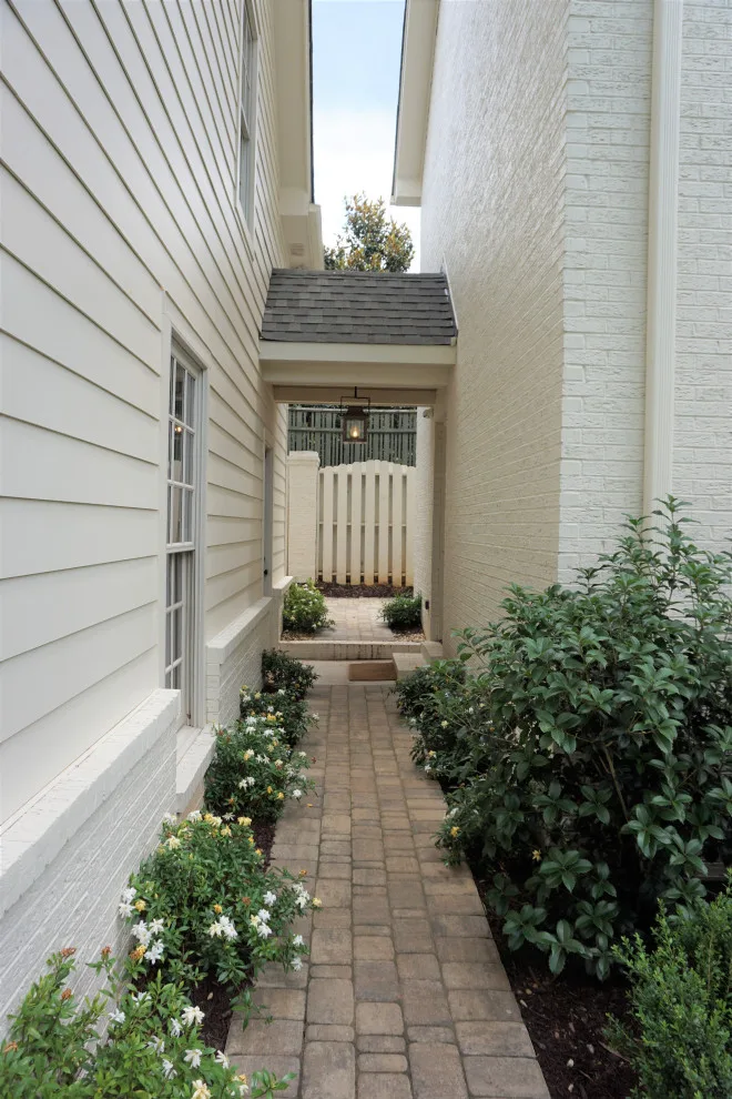 Fairview Avenue remodeling and expansion by Majestic Builders, Inc. - Photo 13