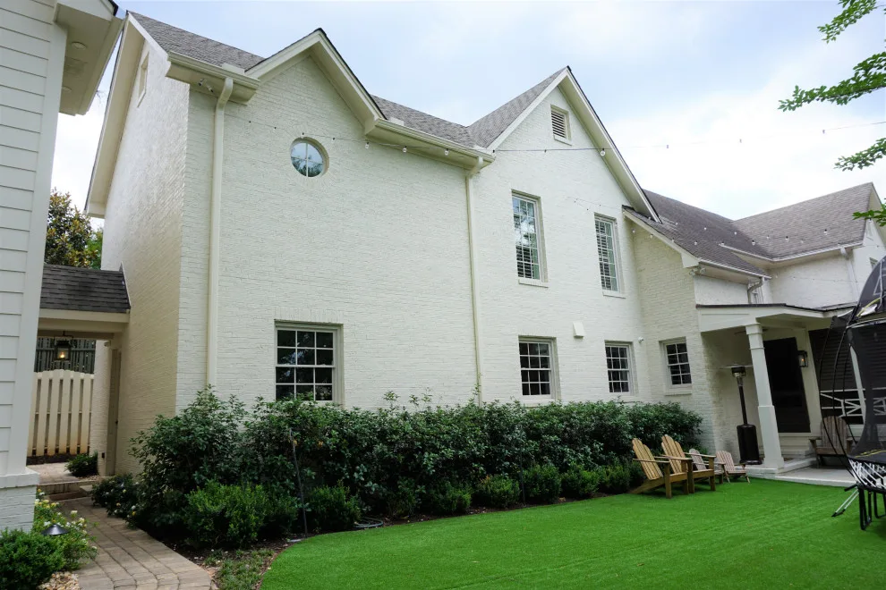 Fairview Avenue remodeling and expansion by Majestic Builders, Inc. - Photo 18