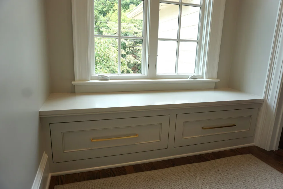 Fairview Avenue remodeling and expansion by Majestic Builders, Inc. - Photo 24