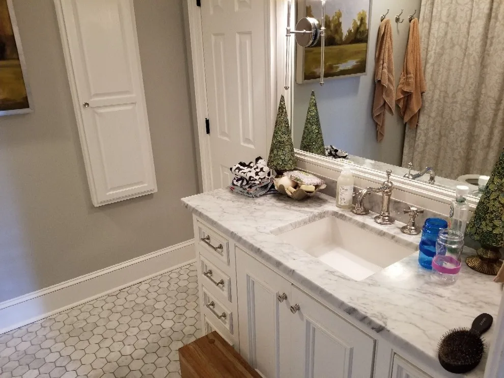 Fairview Avenue remodeling and expansion by Majestic Builders, Inc. - Photo 26