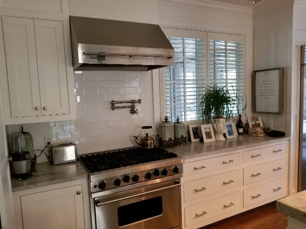 Fairview Avenue remodeling and expansion by Majestic Builders, Inc. - Photo 15