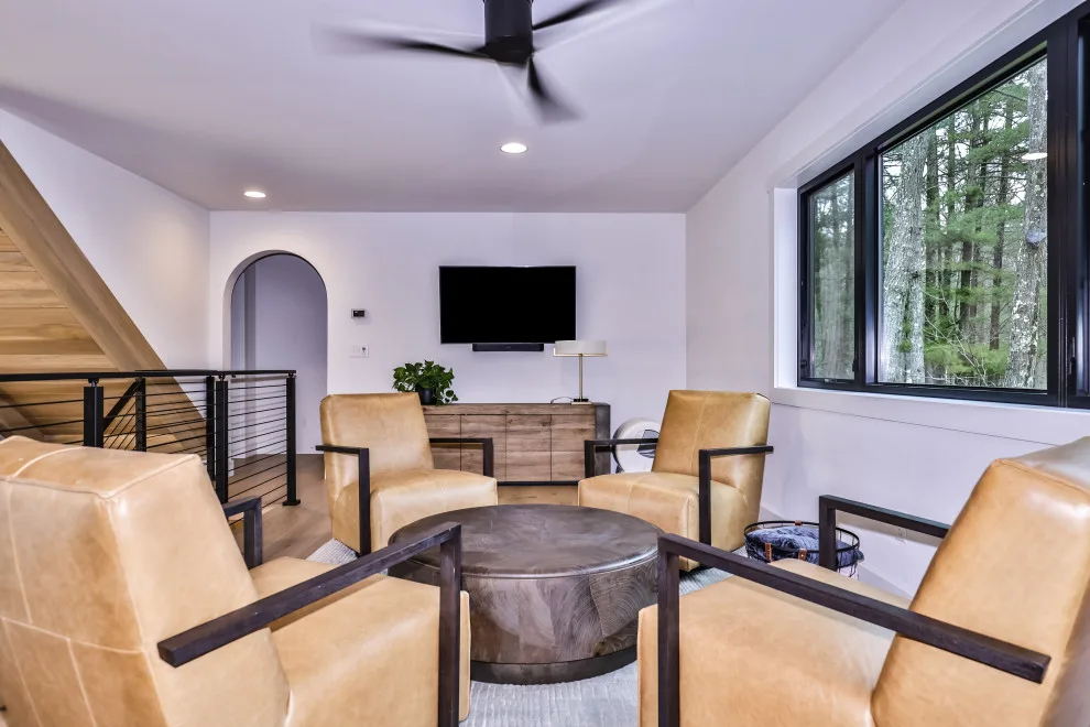 Lakehouse for the Family by Schultz Building Inc - Photo 21