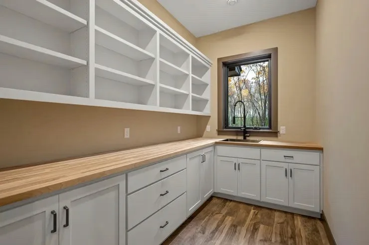 Farmington Inn by Redstone Design Build LLC - Photo 29