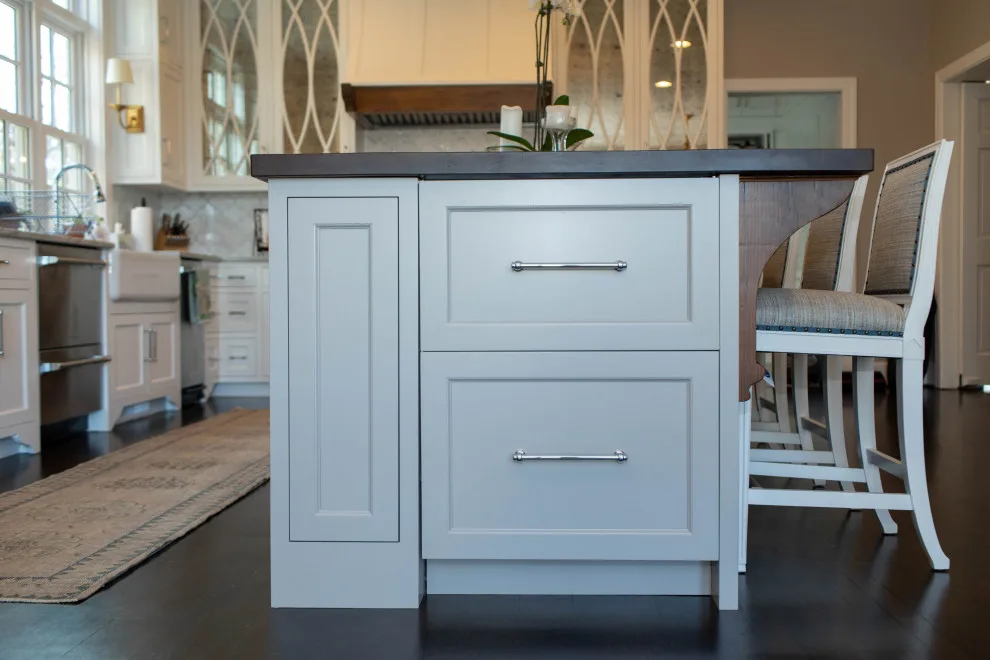 Farmington Revamp by Robertson Renovations Inc - Photo 9