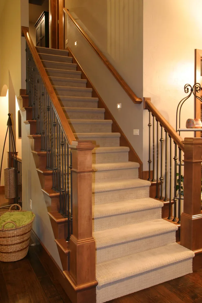 Entrances and Staircases by Bay Lakes Builders - Photo 8