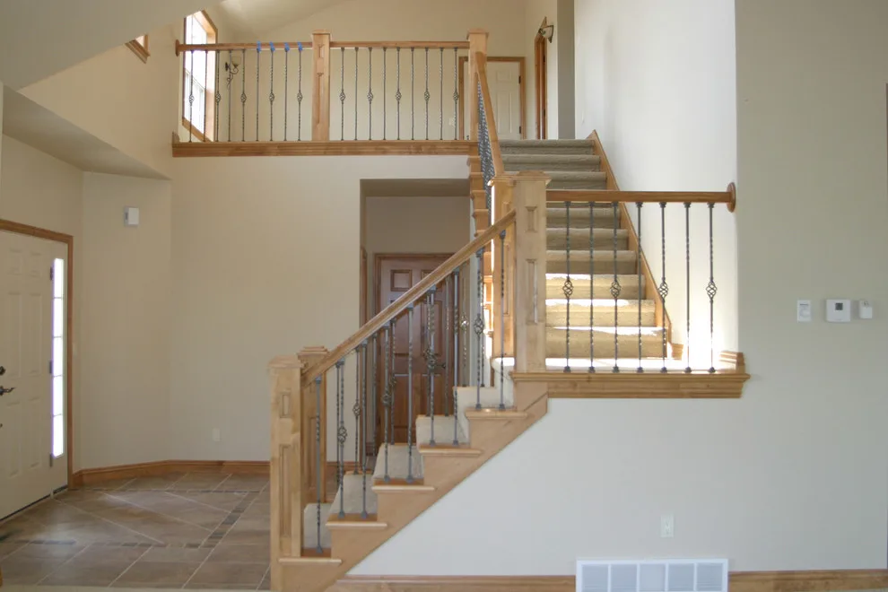 Entrances and Staircases by Bay Lakes Builders - Photo 15
