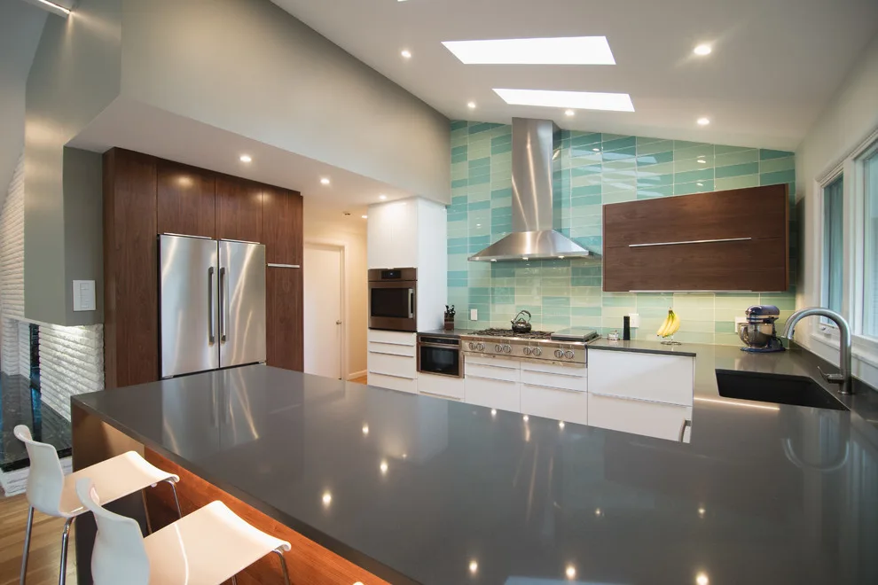 Contemporary Franklin Kitchen by Labra Design Build - Photo 19
