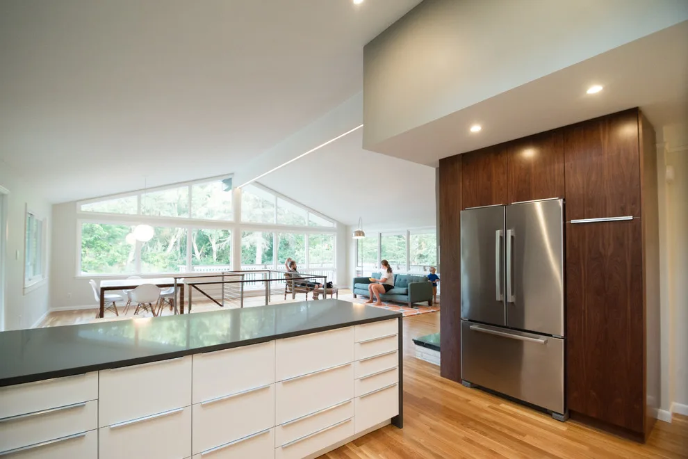 Contemporary Franklin Kitchen by Labra Design Build - Photo 8