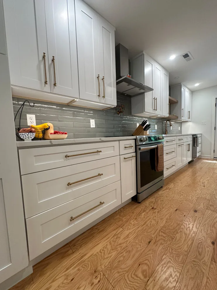 Franklin Avenue Kitchen by Casey Eves Design - Photo 12