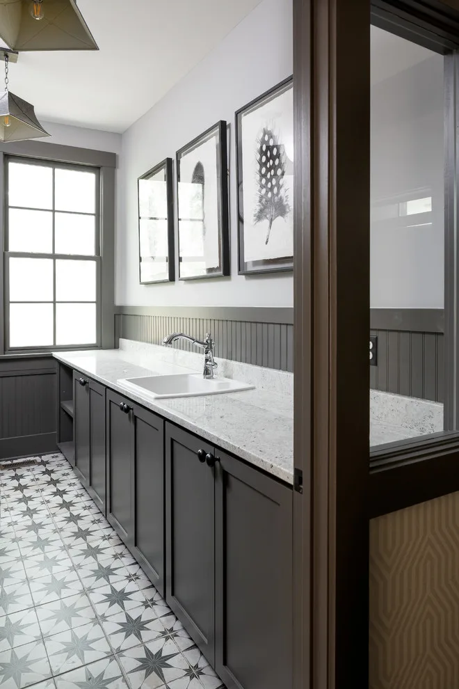 New Perspective on a Timeless Georgian by The Lee W. Robinson Company - Photo 8