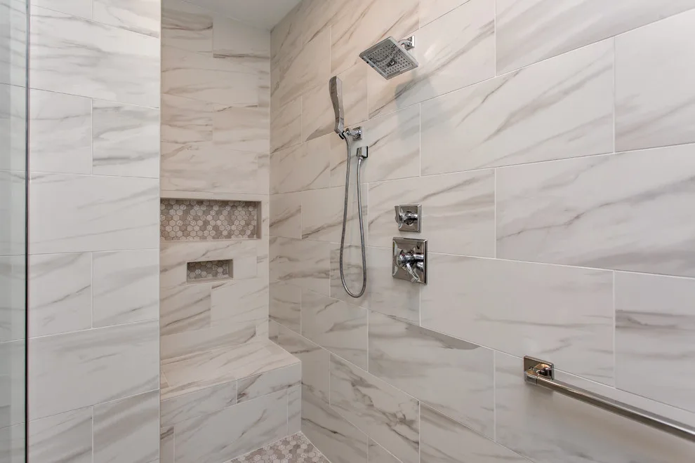 Unified Elegance: The Glam Bath's Spatial Transformation by Red House Remodeling - Photo 15