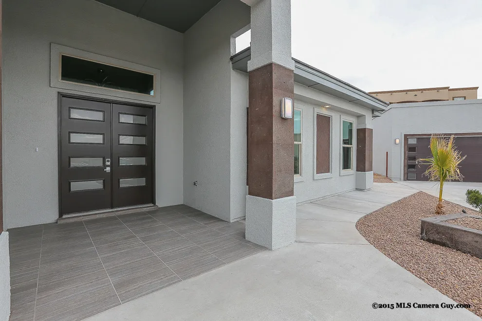 Facade Designs by Bella Vista Custom Homes, Inc. - Photo 5